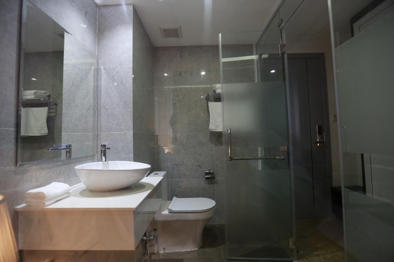 Aha Golden Dragon Hotel Нин Бин Екстериор снимка