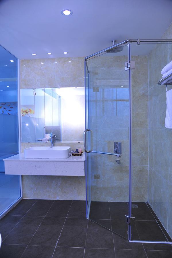 Aha Golden Dragon Hotel Нин Бин Екстериор снимка